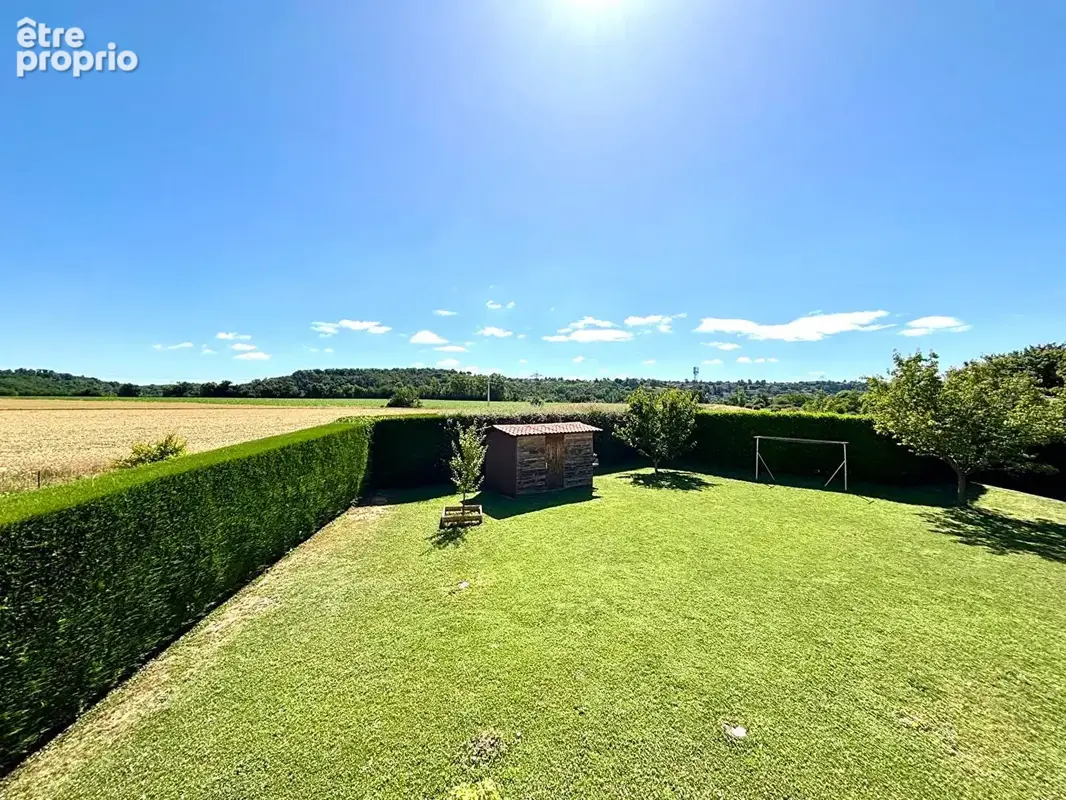 Maison Neuville Sur Saône 4 pièces 90m2 avec sous-sol complet et terrain de 907m² - photo 5