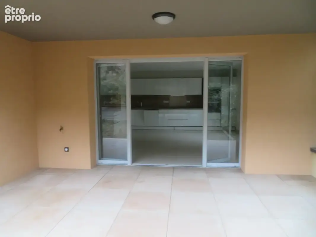 APPARTEMENT T3 en résidence sécurisée de 67 m2 à DIGNE LES BAINS (04) - photo 10