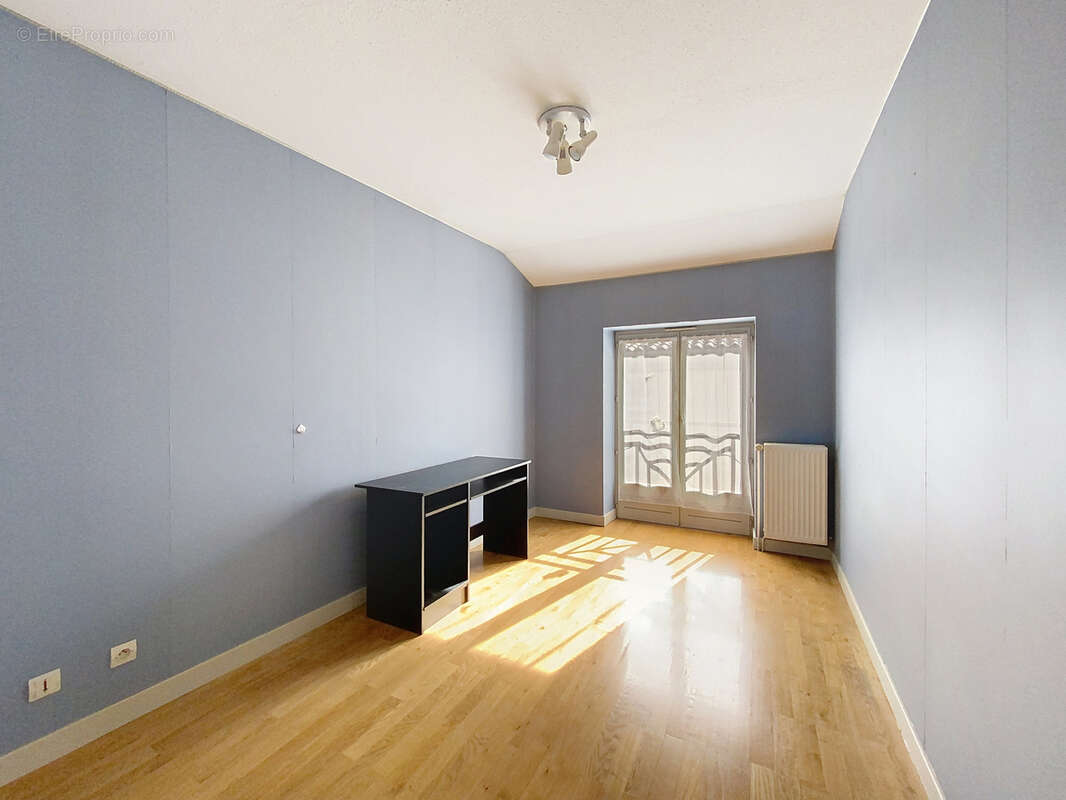 Appartement à LA FOUILLOUSE