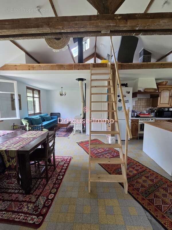 Maison à SAINT-PIERRE-DE-SALERNE