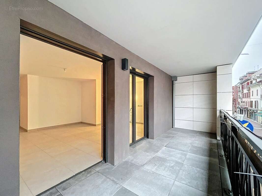 Appartement à EVIAN-LES-BAINS