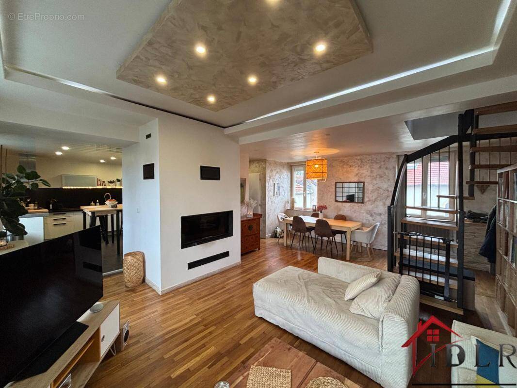 Appartement à MARLY