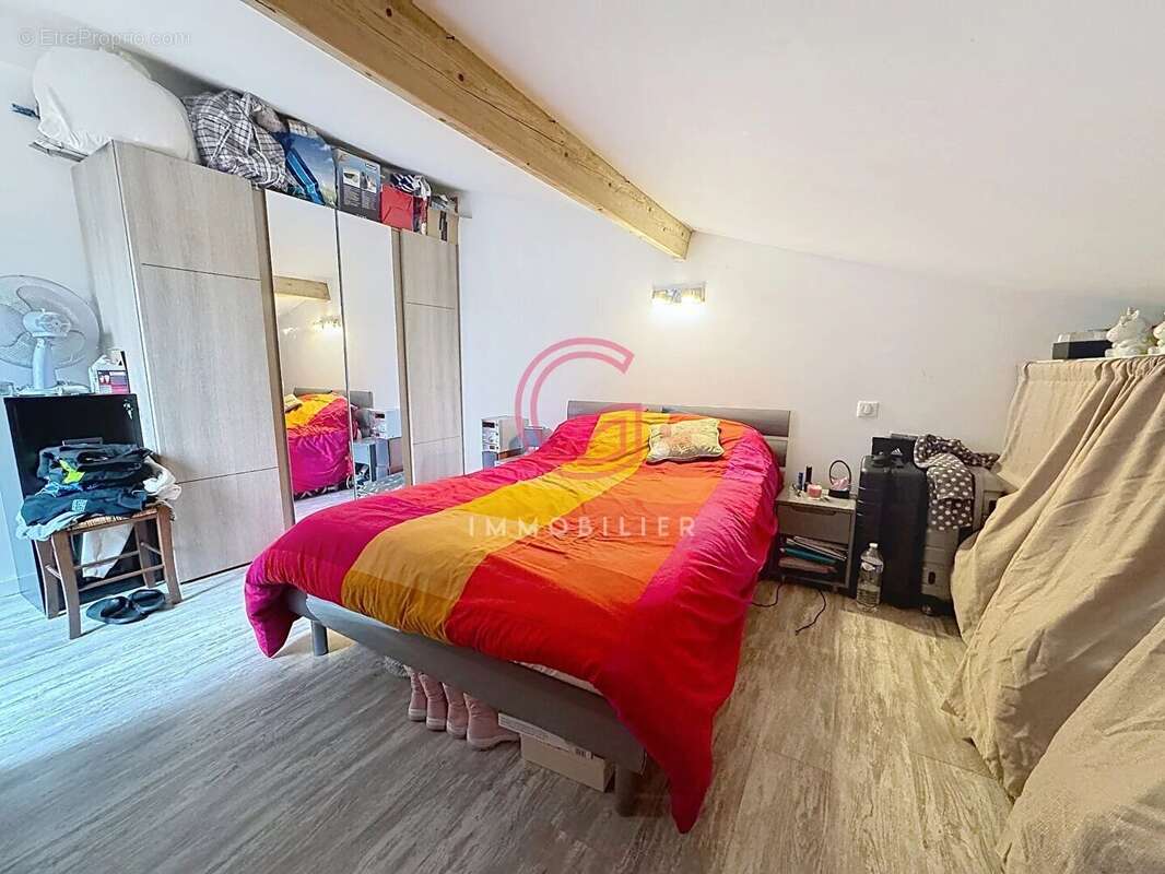 Maison à PARENTIS-EN-BORN