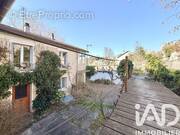 Photo 1 - Maison à LE PLESSIS-ROBINSON