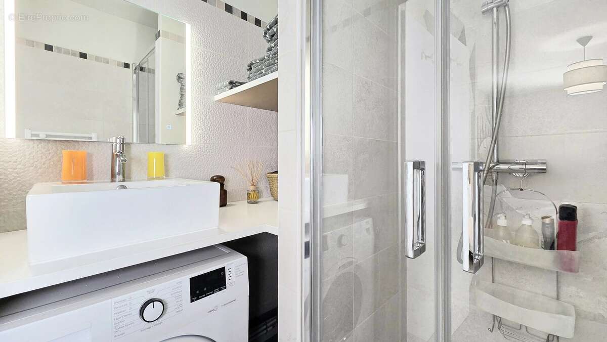 Appartement à EVIAN-LES-BAINS