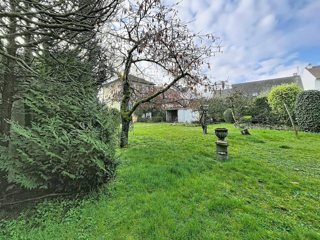 Maison à LIVRY-GARGAN