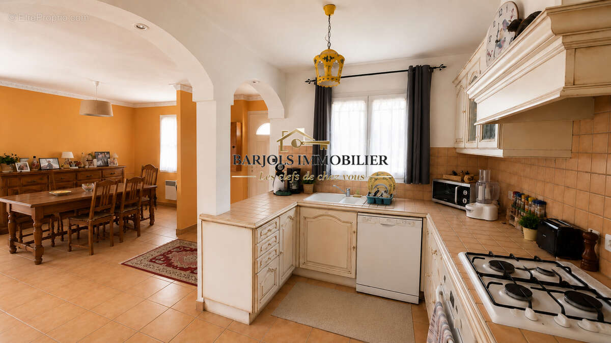 Maison à BARJOLS