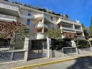 Appartement à VALLAURIS