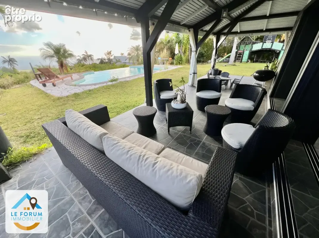 Tampon 97430 - villa f6 avec piscine - fonctionnelle - varangue - vue degagee littoral - photo 20