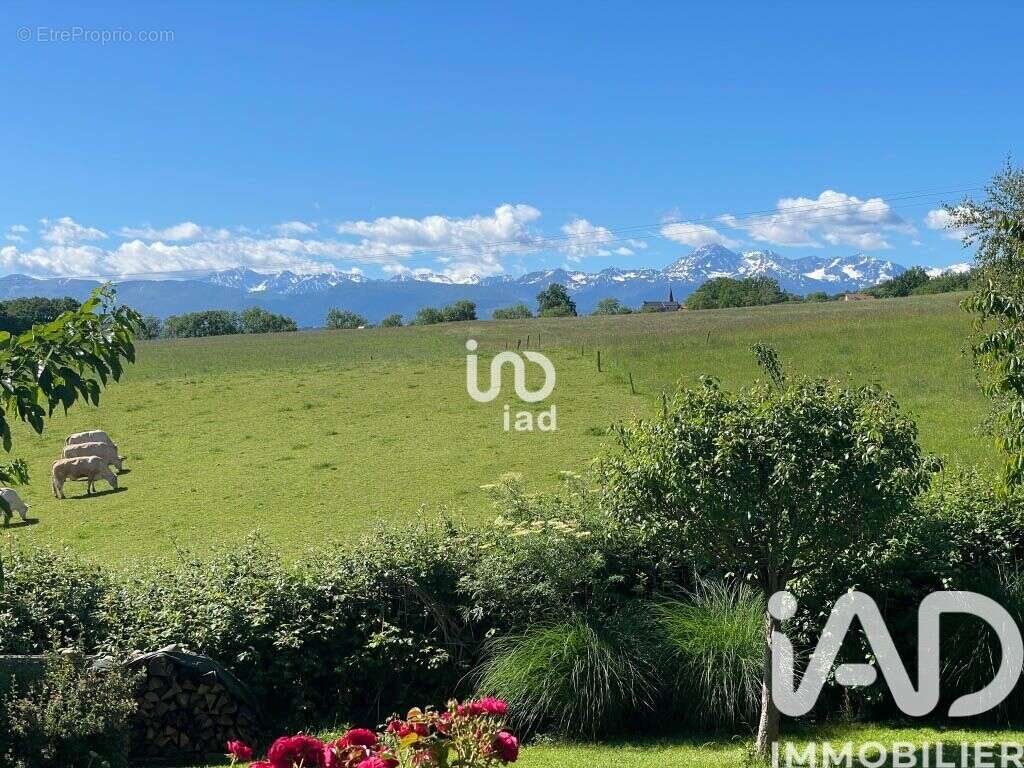 Maison 115 m² à Laslades  - photo 2