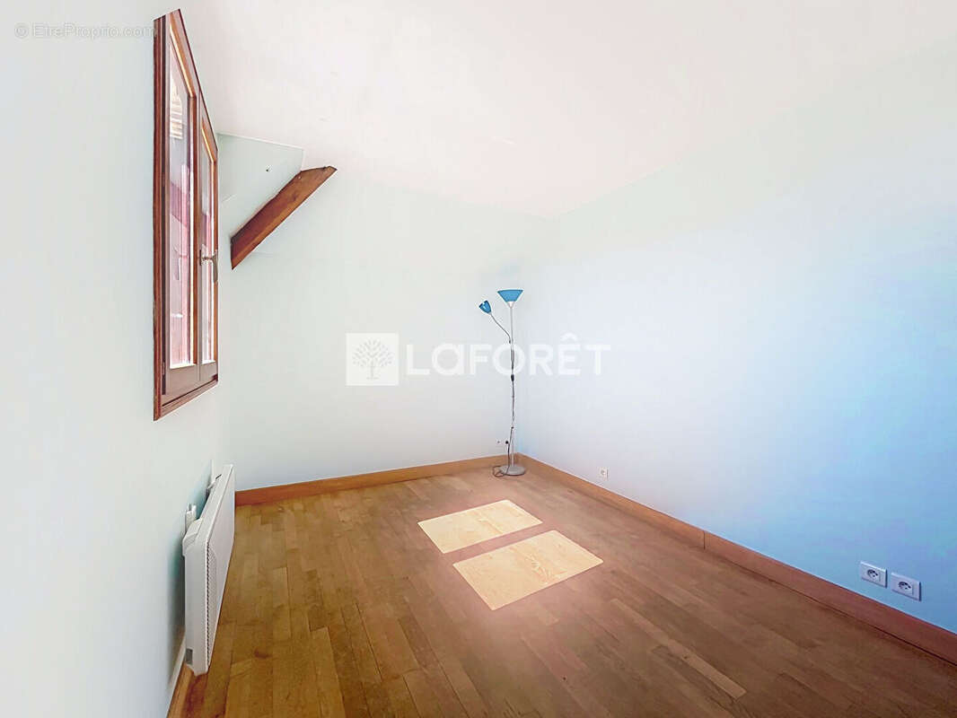 Maison à ORMESSON-SUR-MARNE