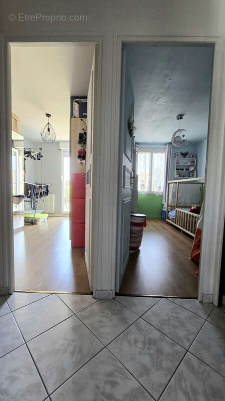 Maison 5 pieces -  4 chambres - jardin et garage - photo 6
