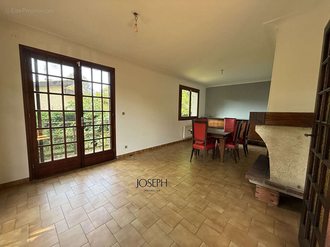 Maison individuelle à rénover - centre de lalande - photo 5