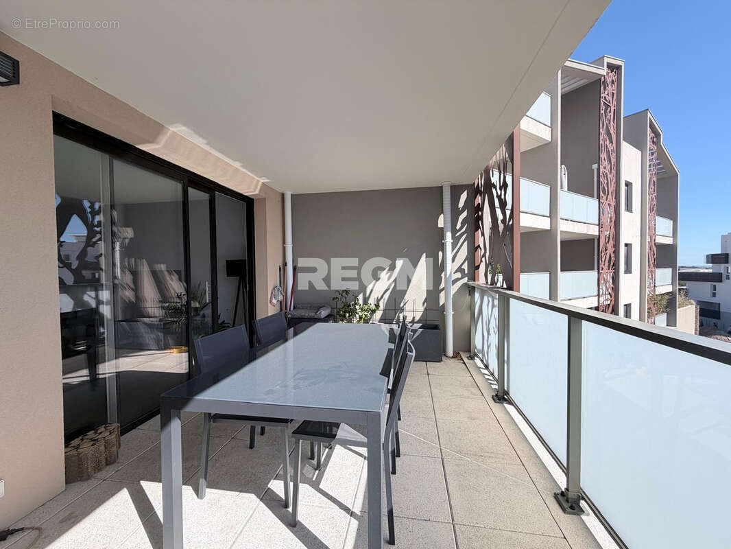 Appartement à SAINT-JEAN-DE-VEDAS
