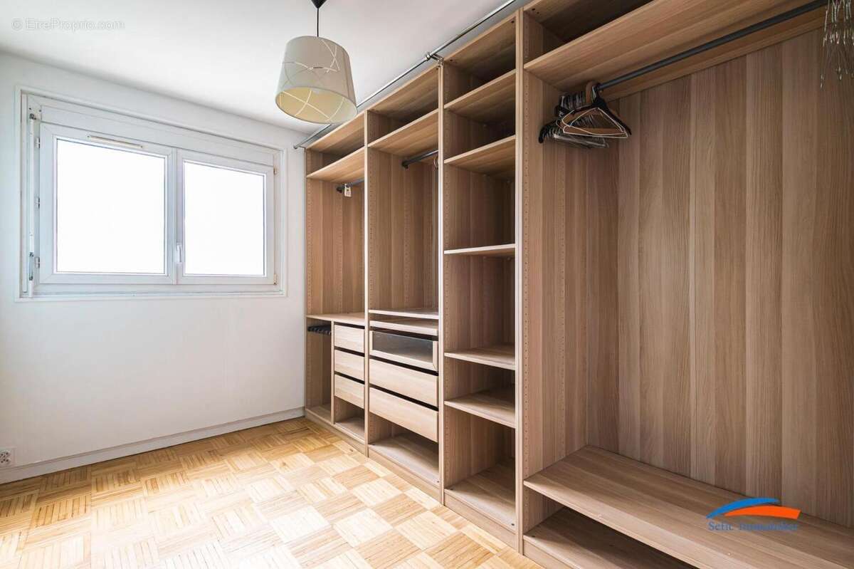   - Appartement à REIMS