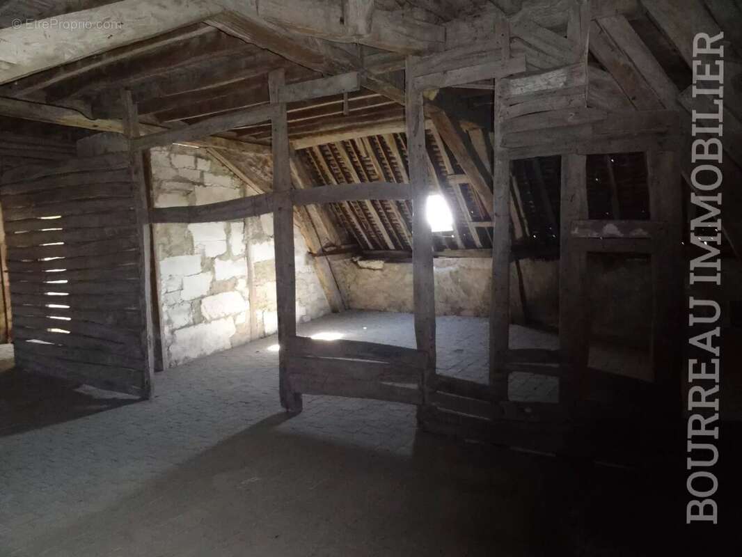 Appartement à JOIGNY
