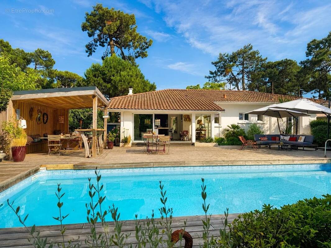 Maison à LE BOUSCAT