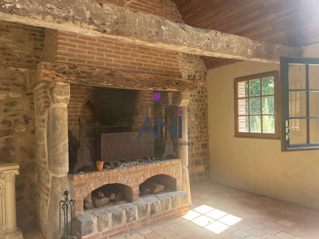 Maison à OUVILLE-LA-RIVIERE