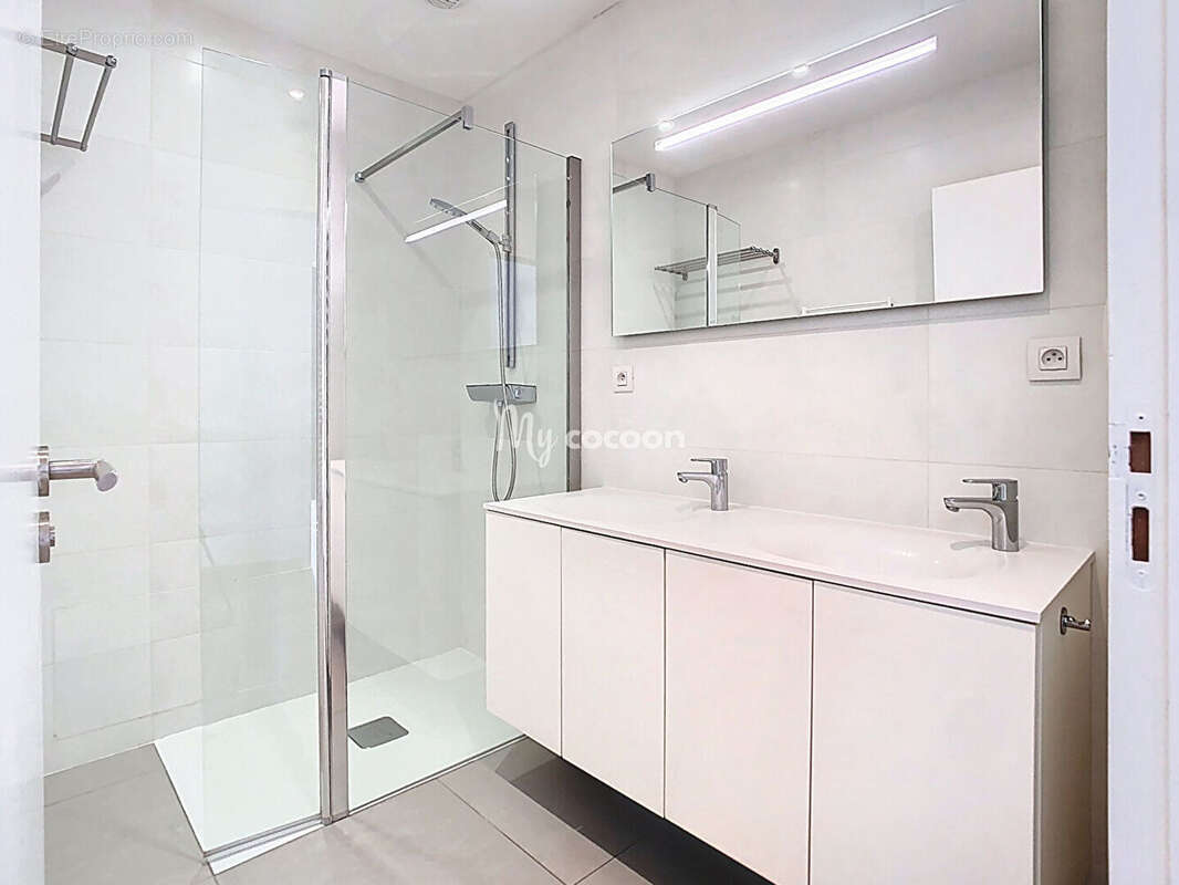 Appartement à LYON-5E