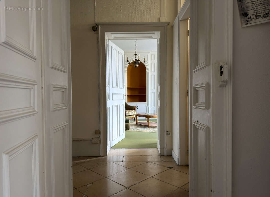 Maison à SAIZERAIS
