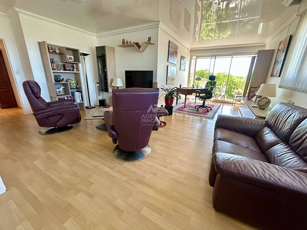 Appartement à POISSY