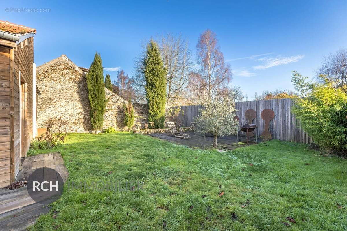 Maison à MONTFORT-L'AMAURY