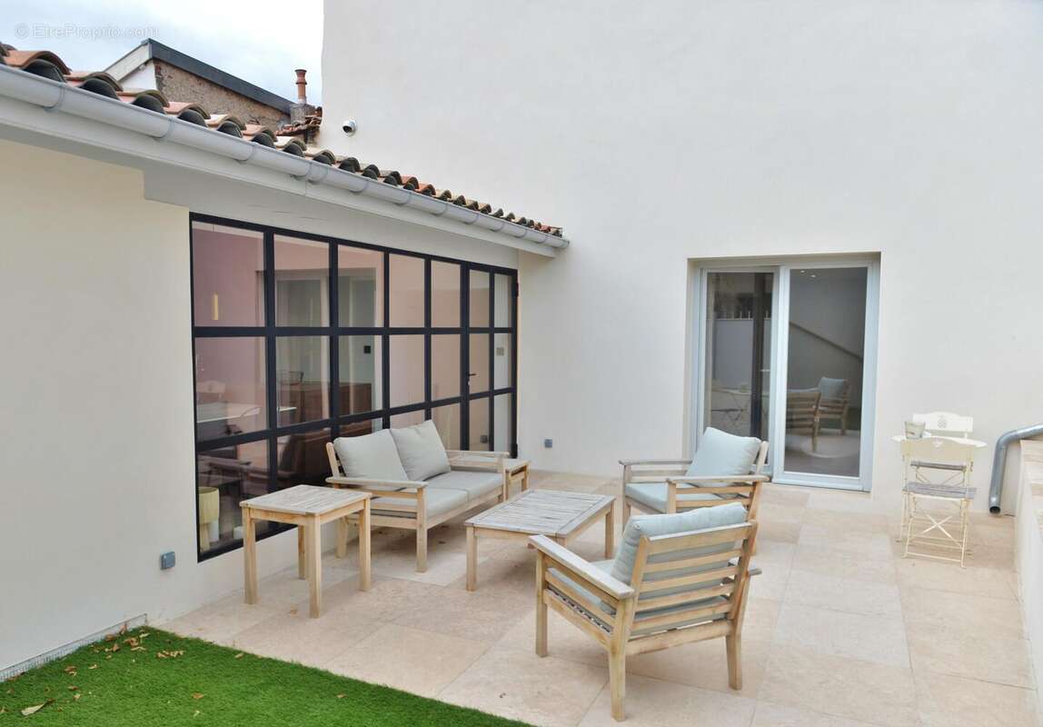 Photo 3 - Maison à MILLERY