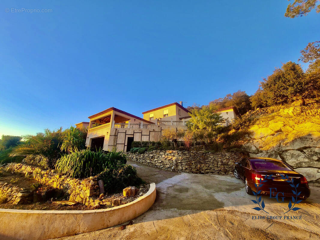 Maison à CARCES