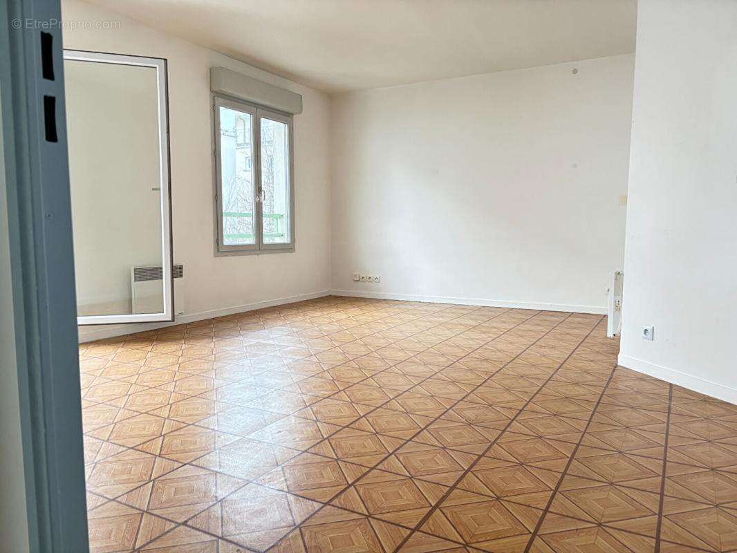 Appartement à MANTES-LA-JOLIE