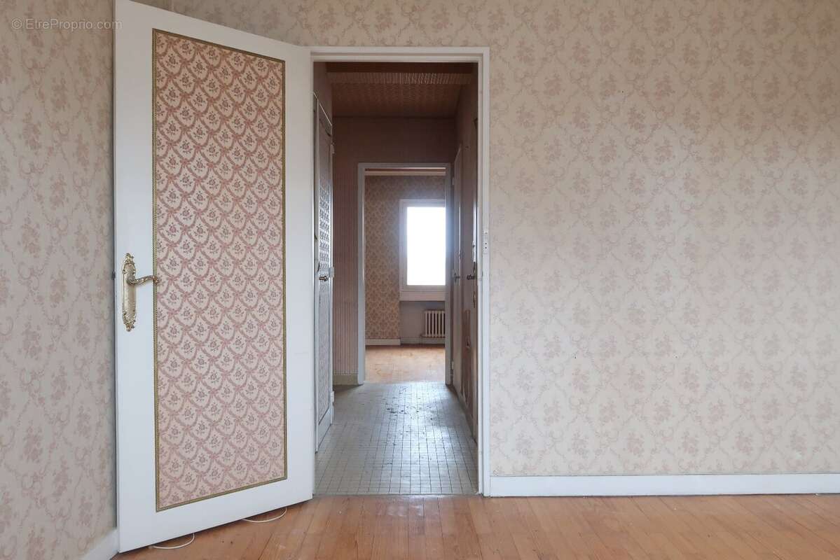 Appartement à SAINT-ETIENNE