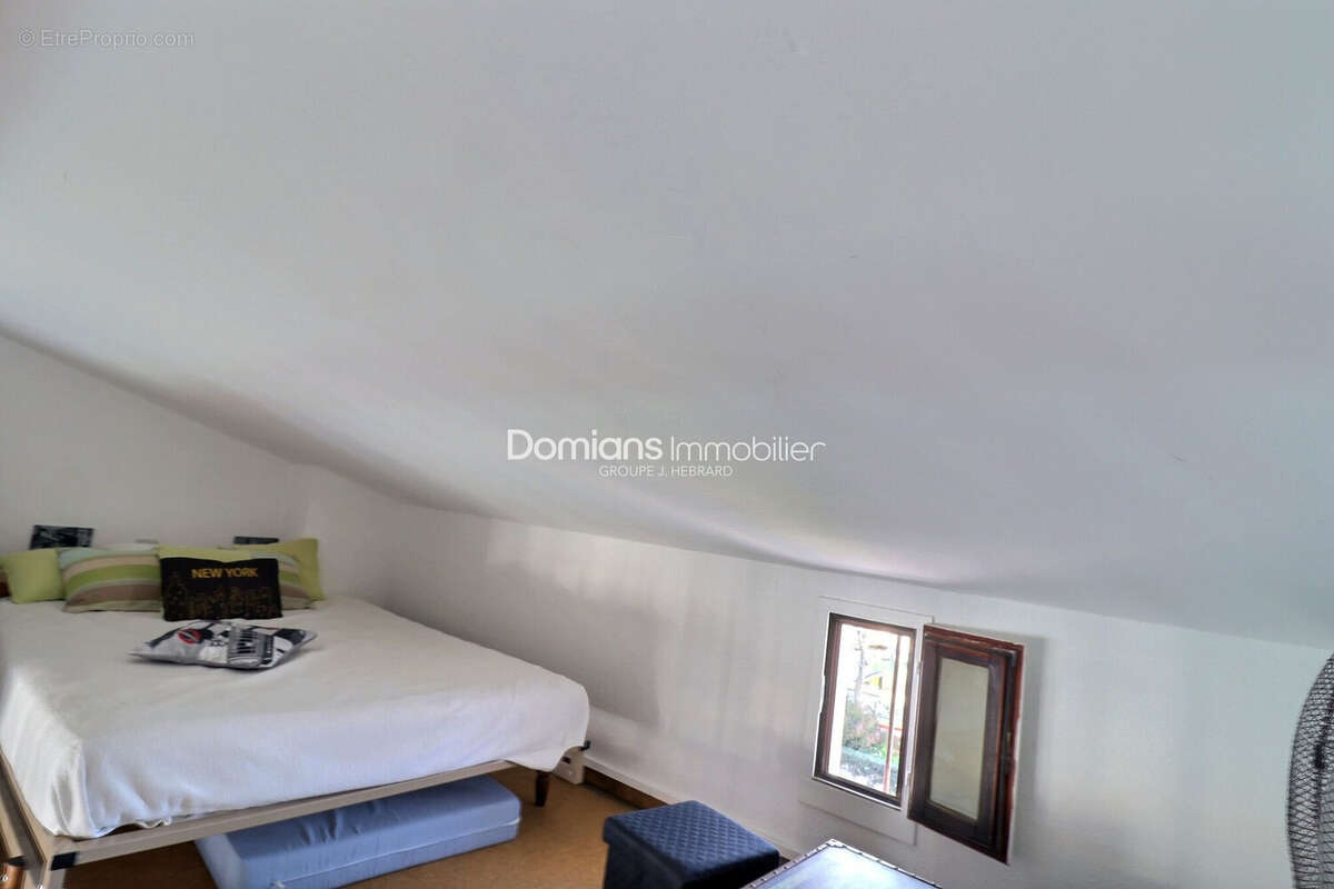 Appartement 40 m² à Saint-Cyprien  - photo 6