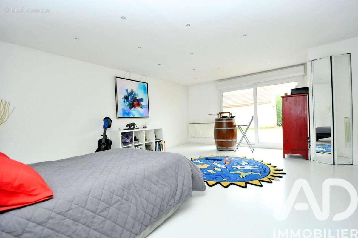 Photo 9 - Maison à SAINT-MAURICE-MONTCOURONNE