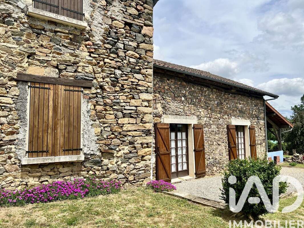 Maison 144 m² à Champsac  - photo 2