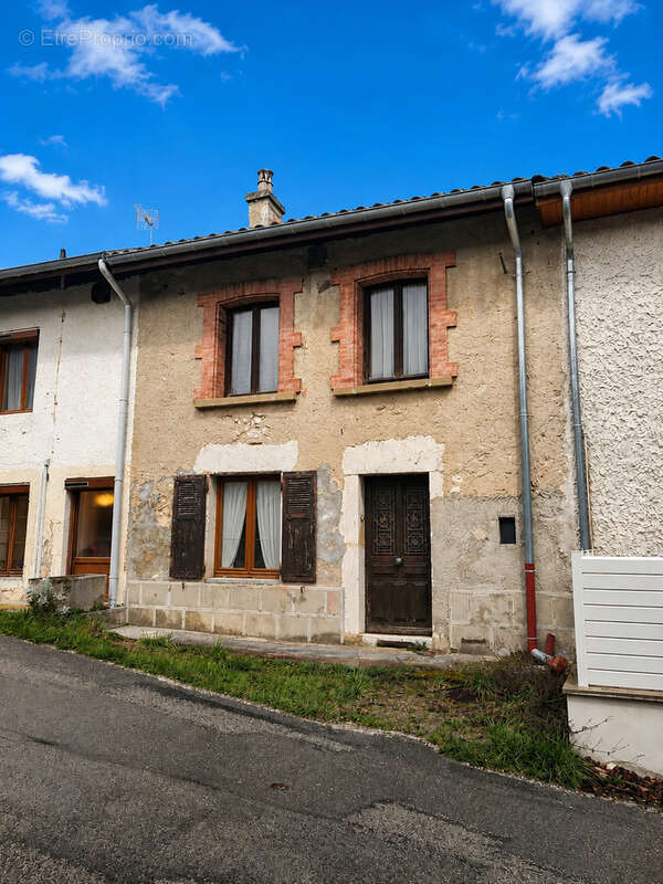 Maison à SAINT-AUPRE