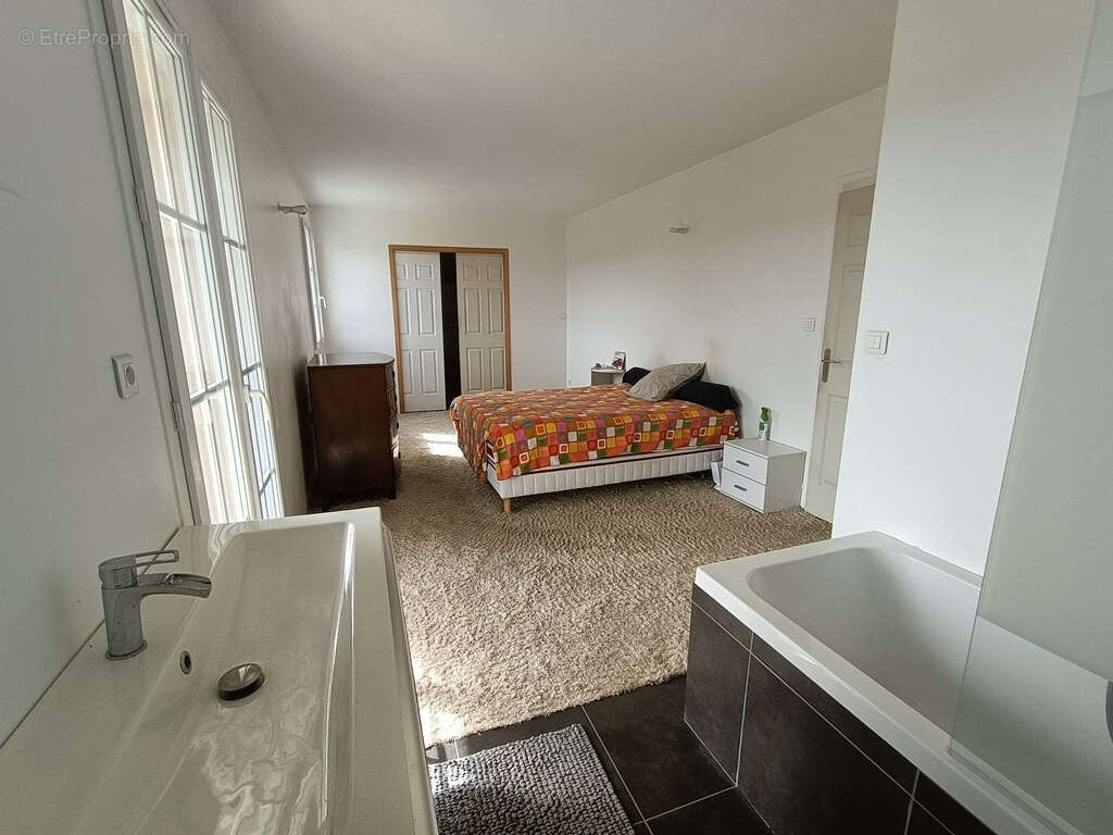 Maison à CLERMONT-FERRAND