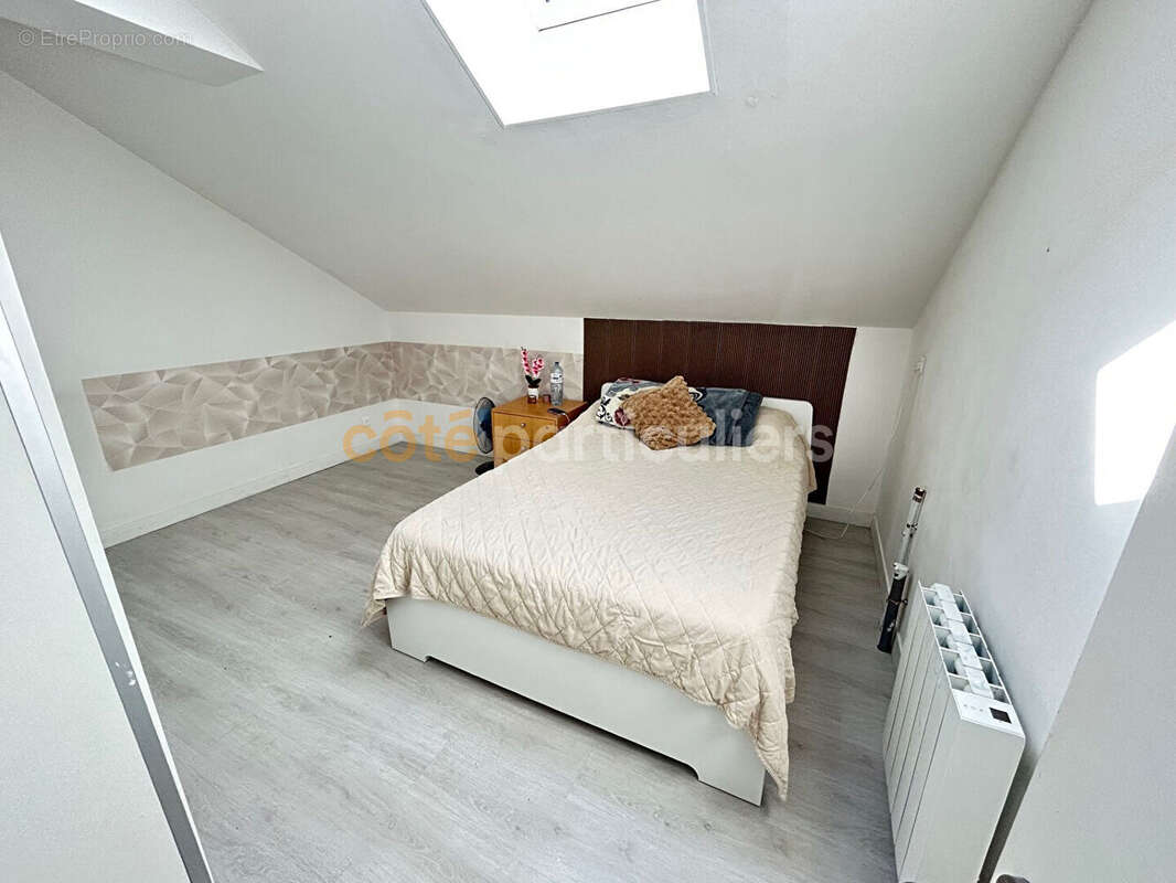 Appartement à VILLENEUVE-LE-ROI