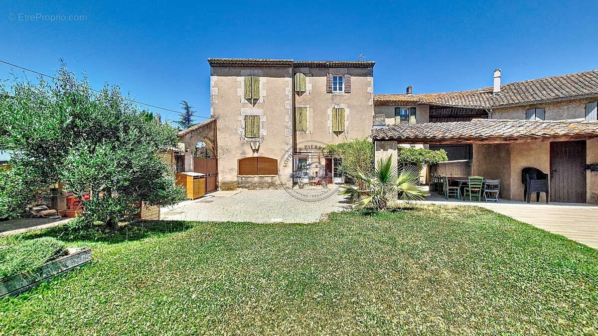 Maison à CHEVAL-BLANC