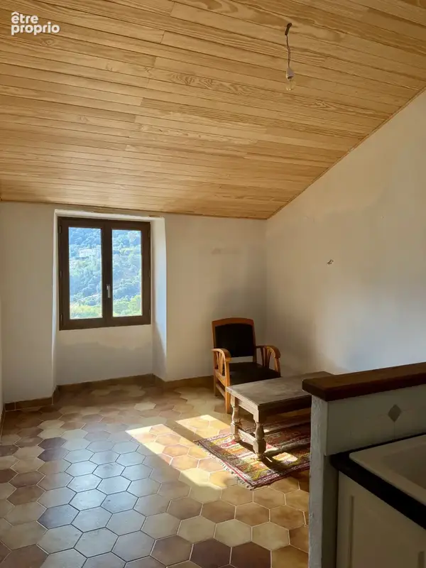 Appartement mansardé de type T3 à Vico - photo 8