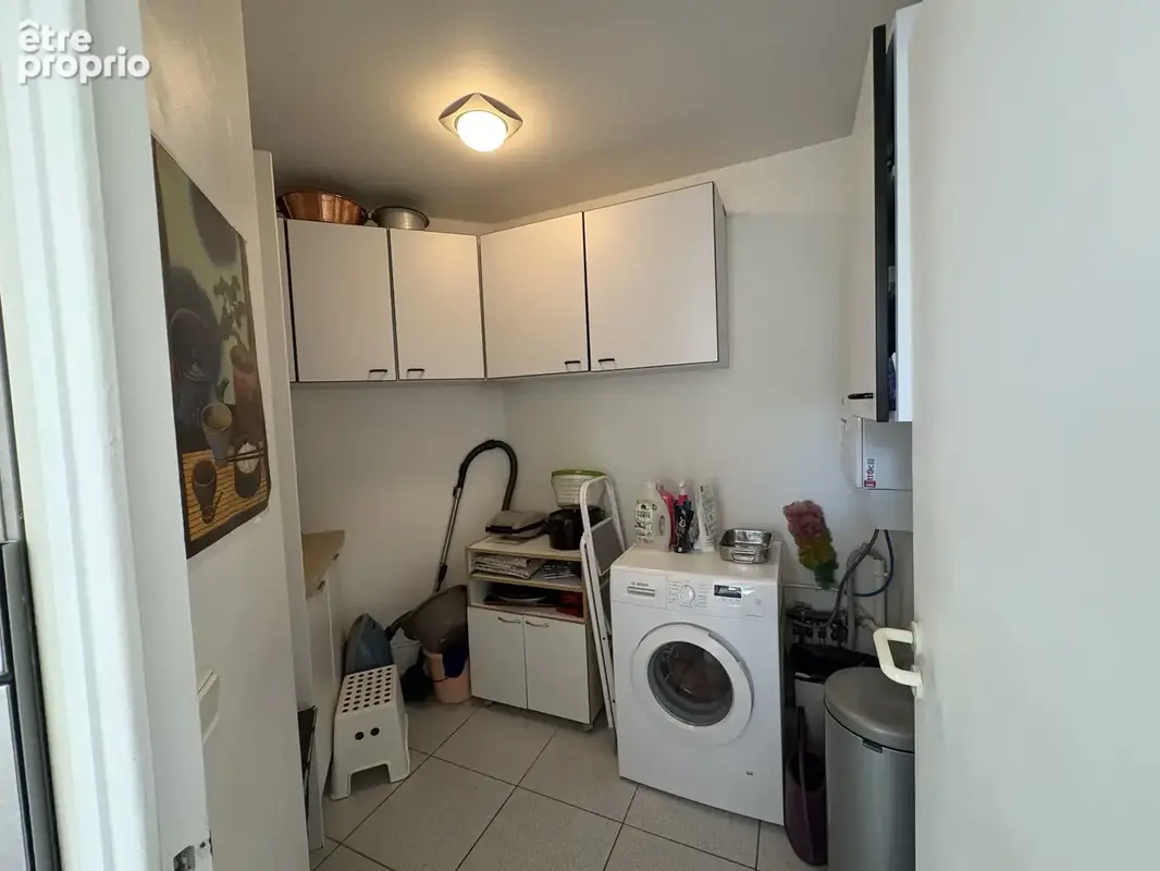 Maison T7 de 135.47 m2 avec piscine et annexes sur terrain de 1053 m2, 07500 GUILHERAND-GRANGES - photo 10