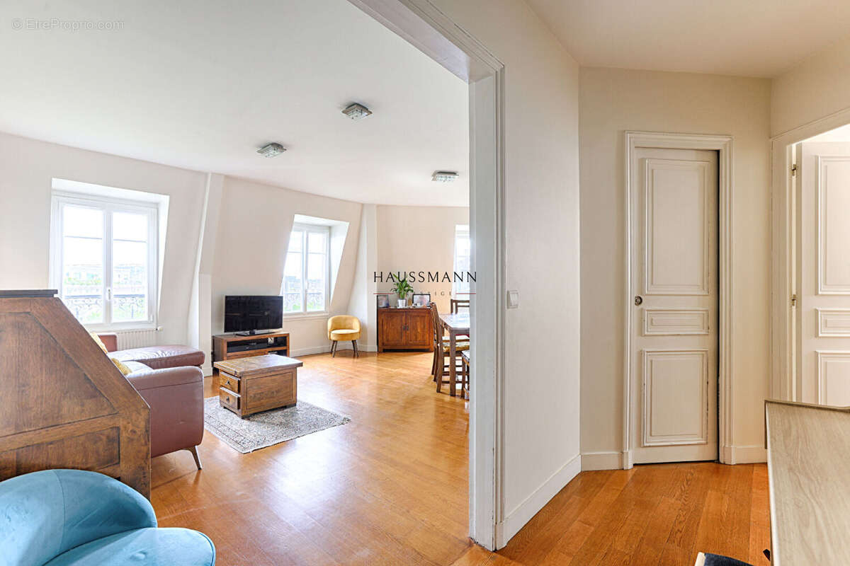 Appartement à PARIS-6E