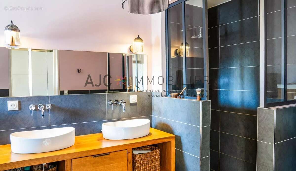 Maison à SAINT-REMY-DE-PROVENCE