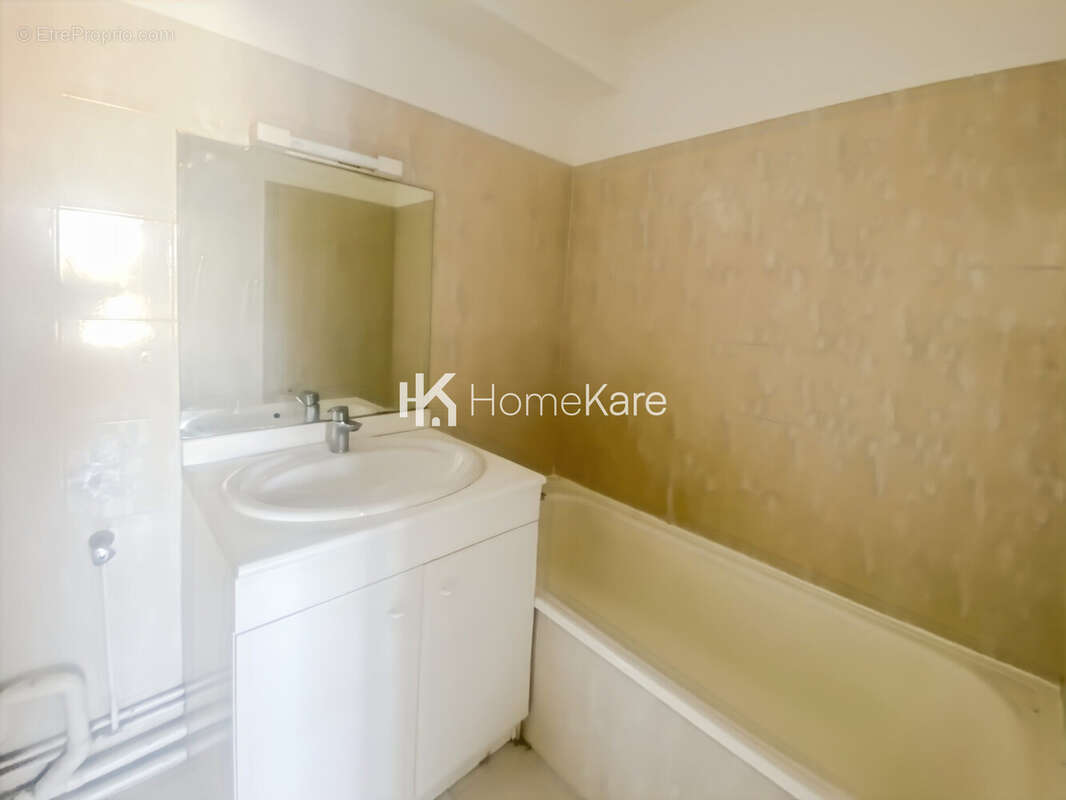 Appartement à AUCAMVILLE