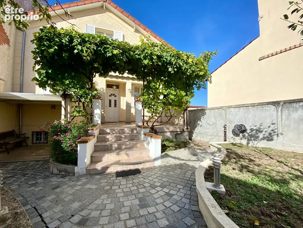 Maison 4 pièces 118 m² · à Sartrouville · 118 m² · 525 000 €