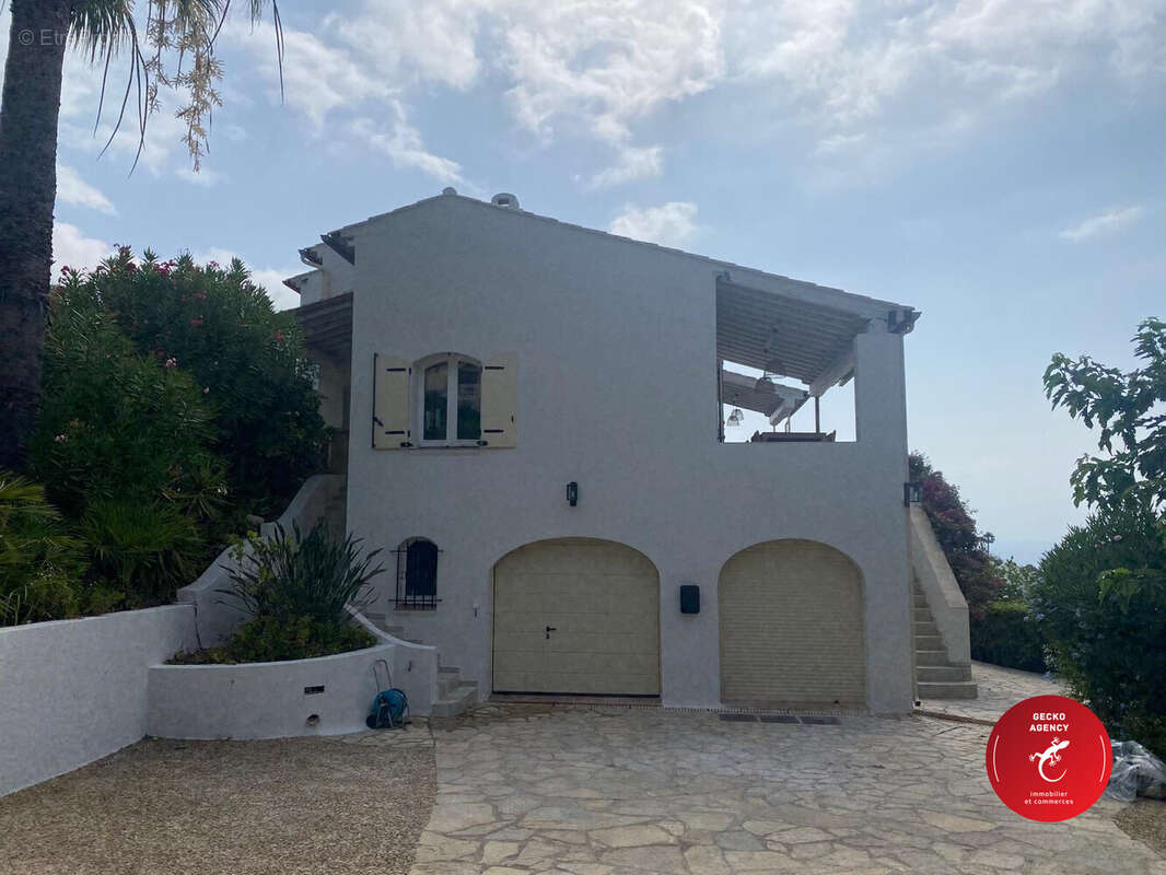 Maison 216 m² à Sainte-Maxime  - photo 7