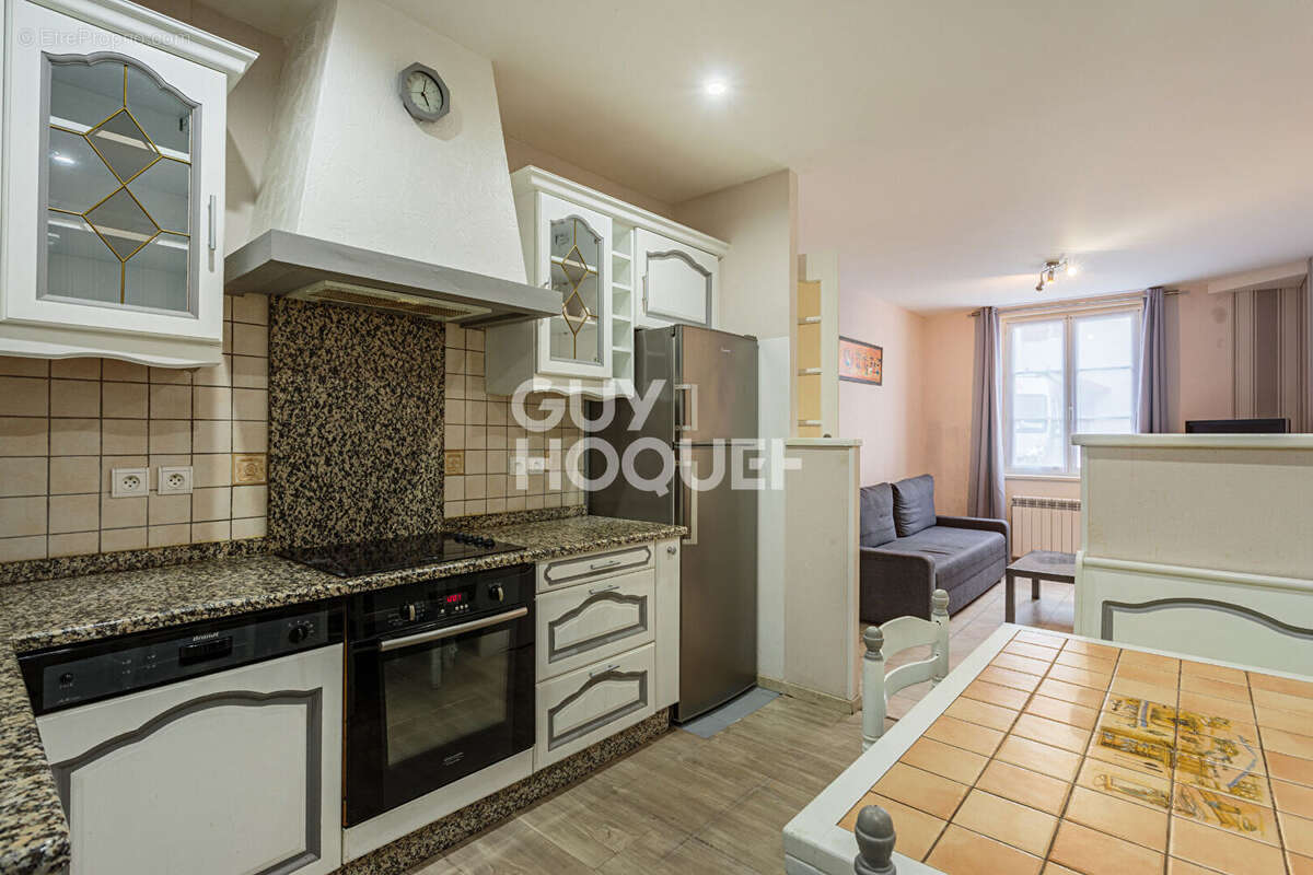 Appartement t3 bis avec parking a 5 min a pied de la plage - photo 3