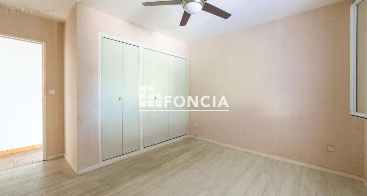 Maison à SAINT-JEAN-DE-CORNIES