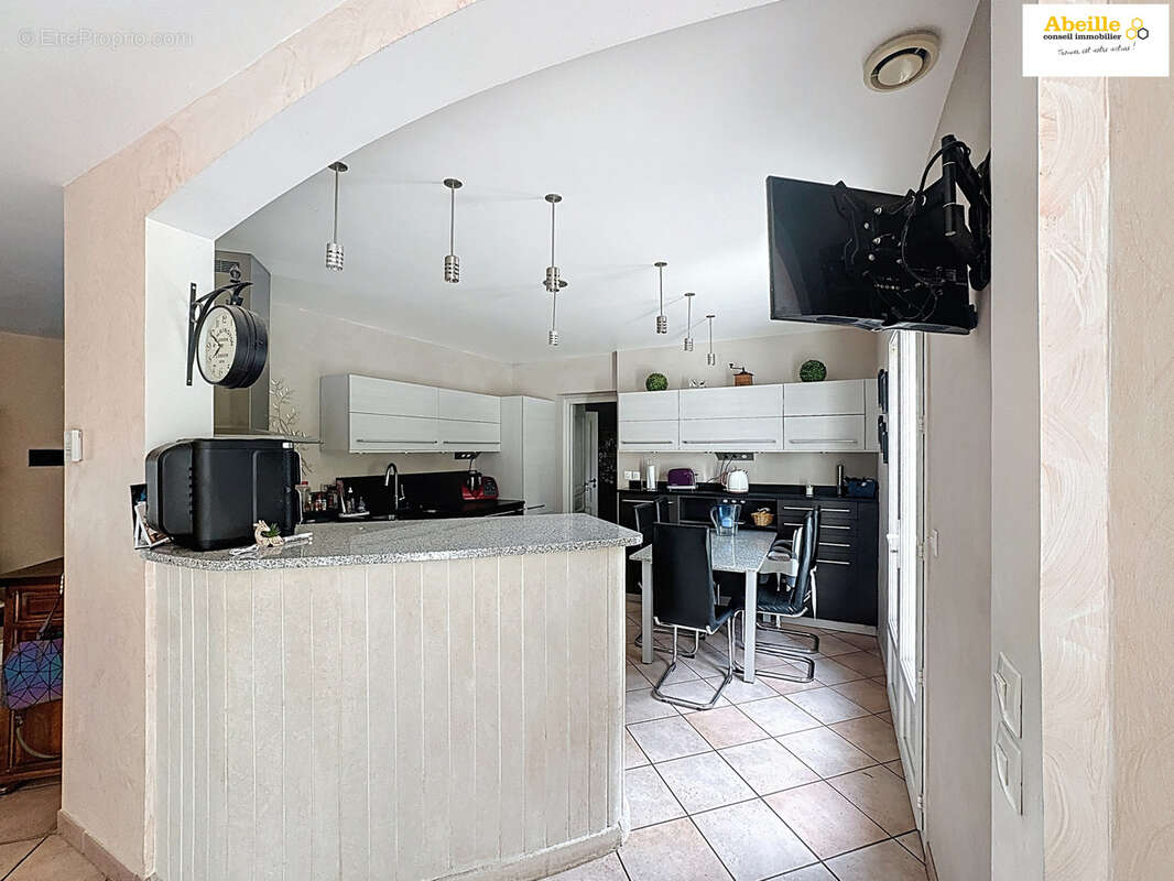 Maison à LIMOURS