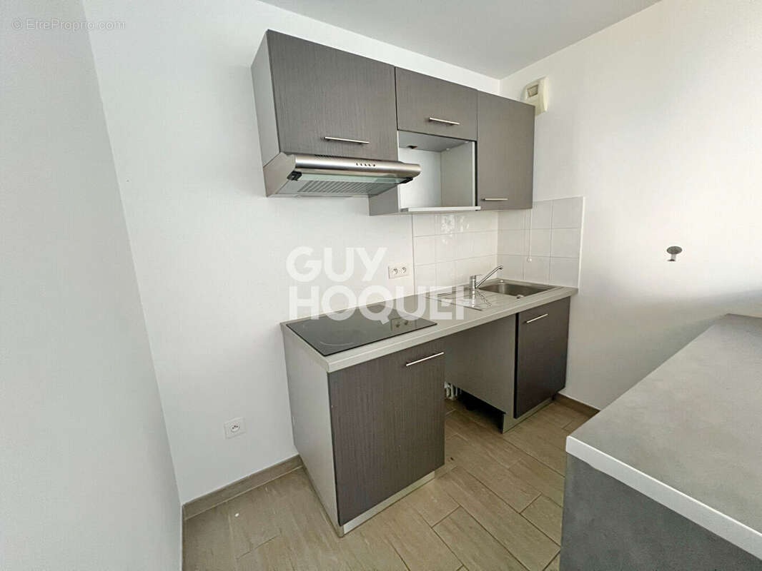 Appartement 2 pièces à vendre à Massy - Grand standing, calme et lumineux - photo 2