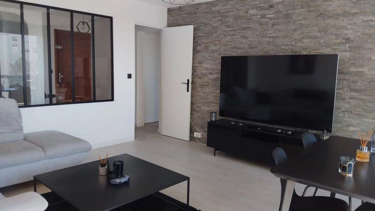 Appartement à MARSEILLE-12E