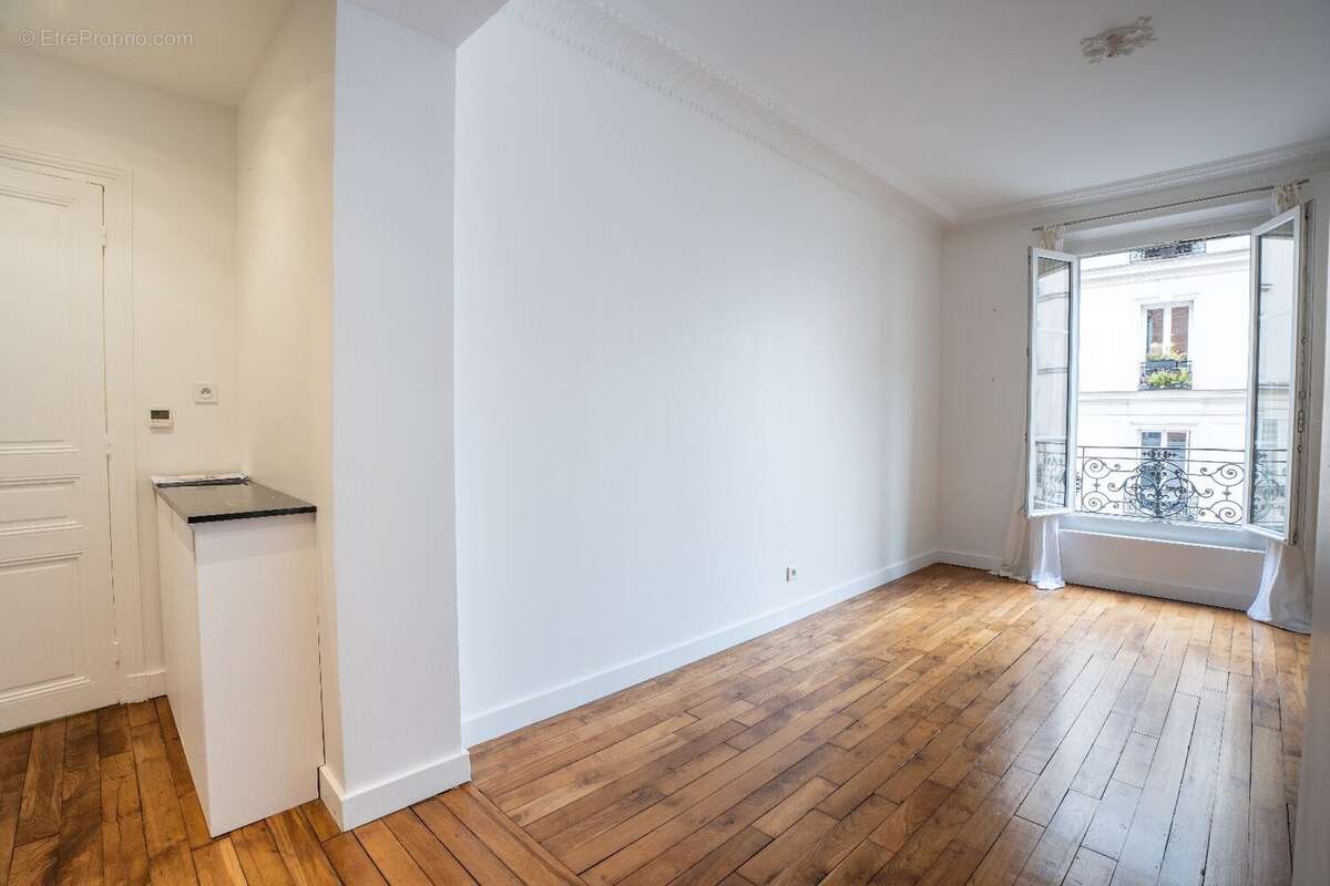 Un appartement coup de coeur situé aux Vignes de Montmartre - photo 3